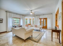 Premium Suite (without fireplace)